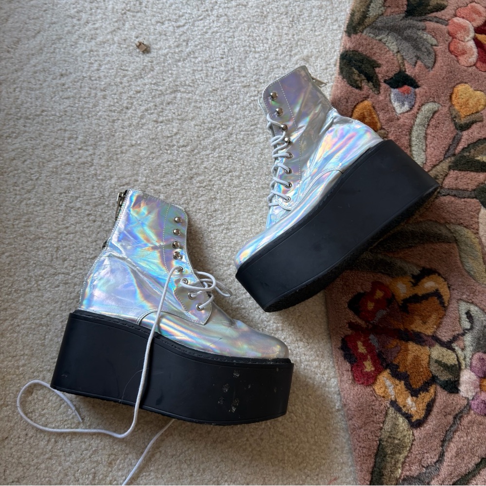 Unit gammaray boots